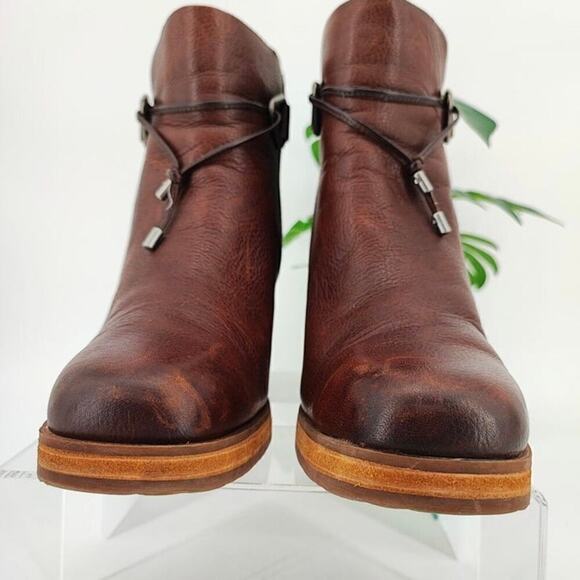 SOLD - Picture 5 of 11